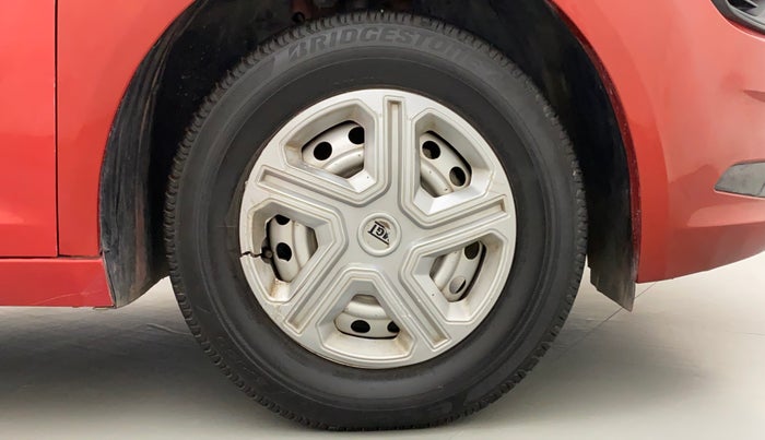 2021 Tata ALTROZ XE PETROL, Petrol, Manual, 20,428 km, Right Front Wheel