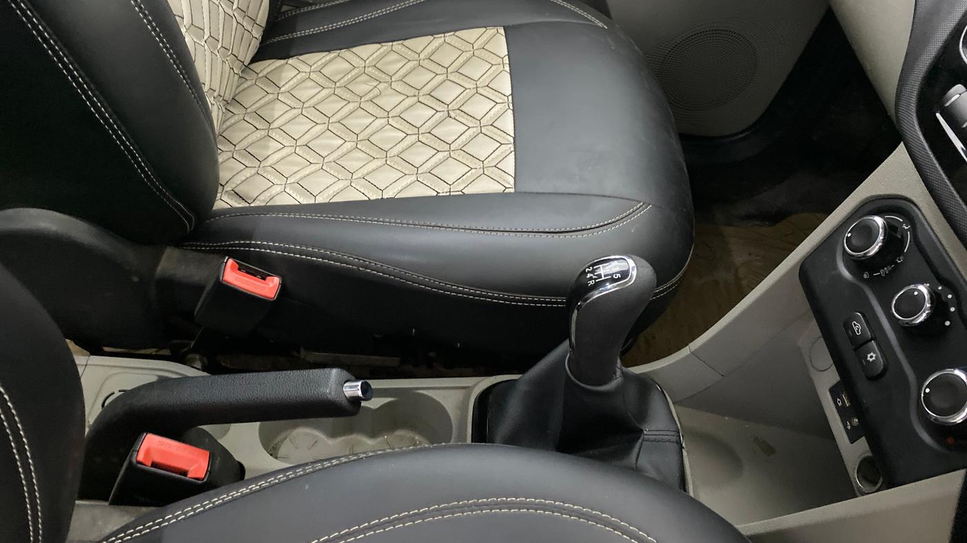 2018 Tata Tiago XZ DIESEL, Diesel, Manual, 1,111 km, Gear Lever