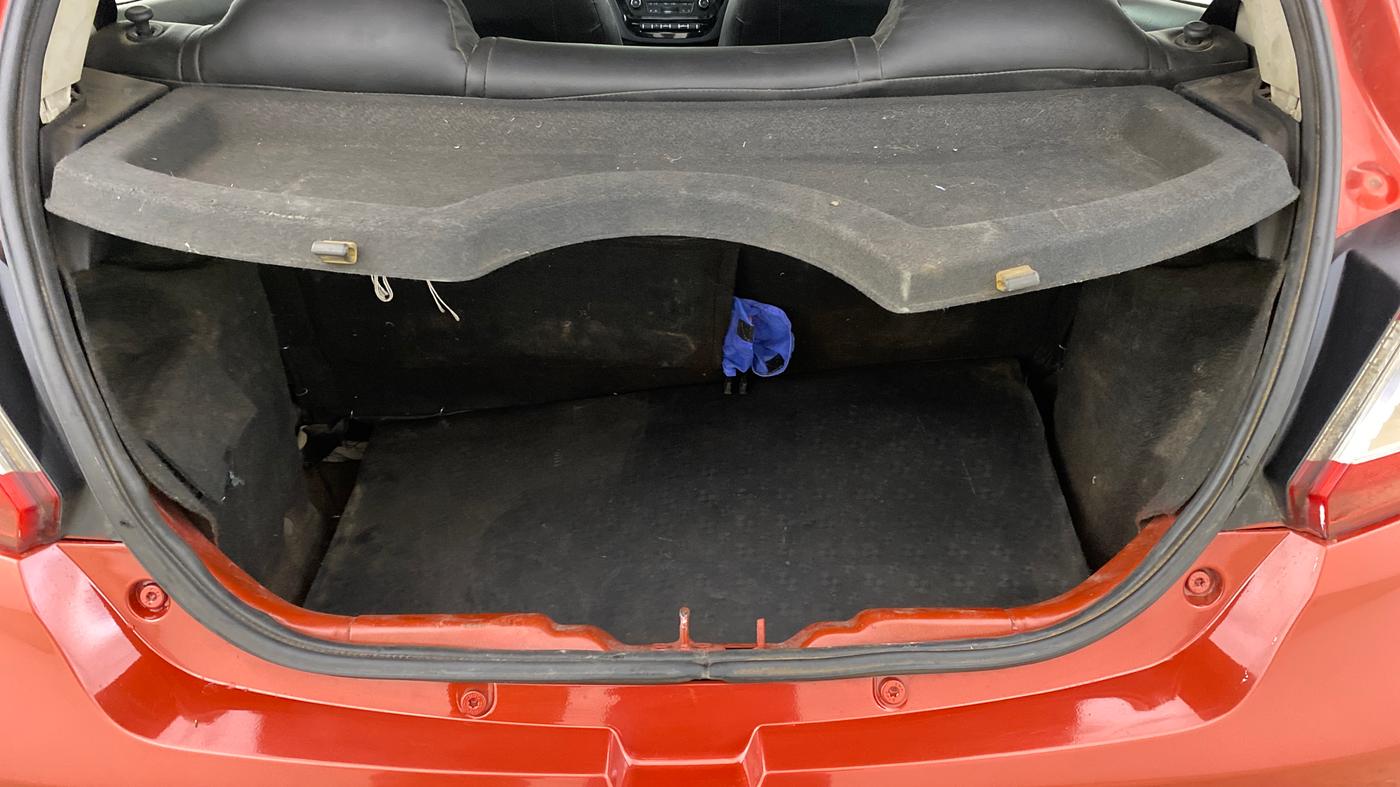 2018 Tata Tiago XZ DIESEL, Diesel, Manual, 1,111 km, Boot Inside