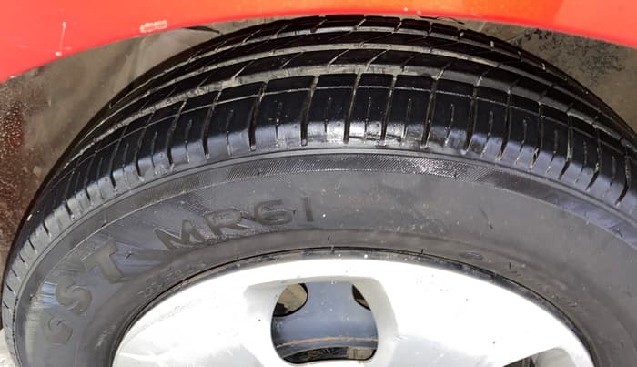 2018 Tata Tiago XZ DIESEL, Diesel, Manual, 1,02,782 km, Left Front Tyre Tread