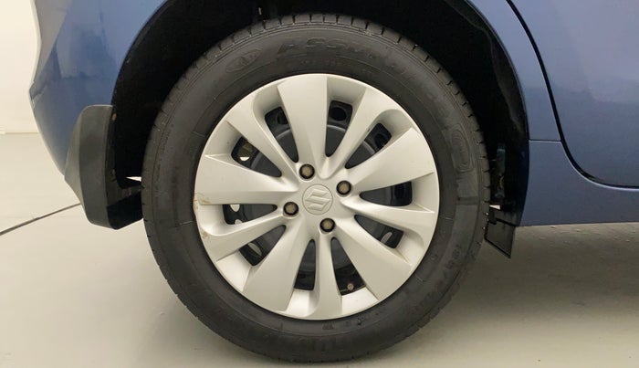 2016 Maruti Baleno DELTA PETROL 1.2, CNG, Manual, 62,766 km, Right Rear Wheel