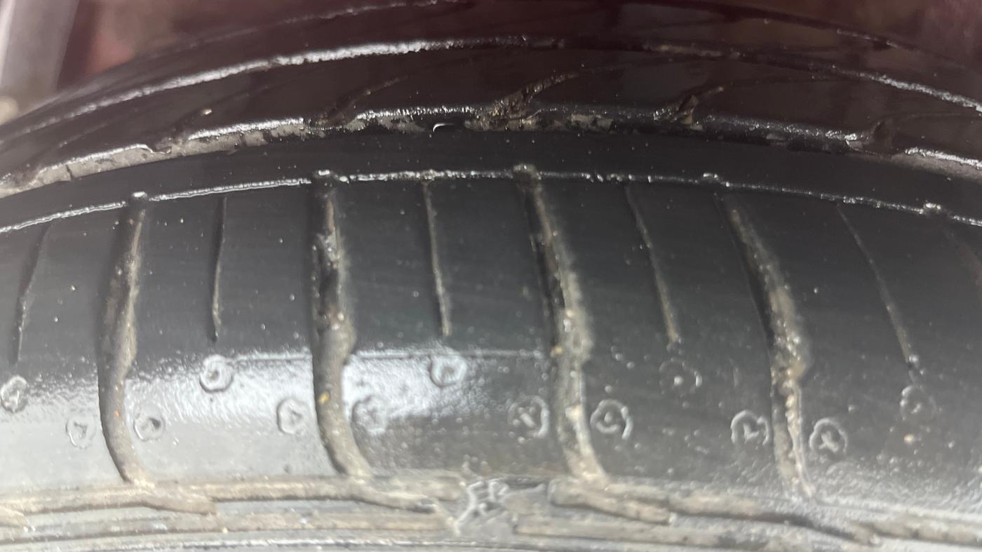 2016 Hyundai Xcent SX 1.2 (O), Petrol, Manual, 88,802 km, Right Rear Tyre Tread