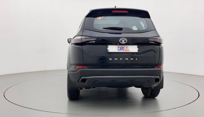 2022 Tata Safari XZA PLUS 6 S DARK EDITION, Diesel, Automatic, 8,396 km, Back/Rear
