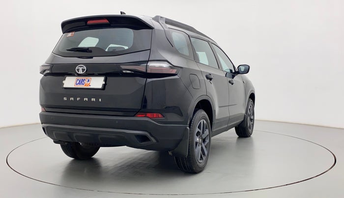2022 Tata Safari XZA PLUS 6 S DARK EDITION, Diesel, Automatic, 8,396 km, Right Back Diagonal