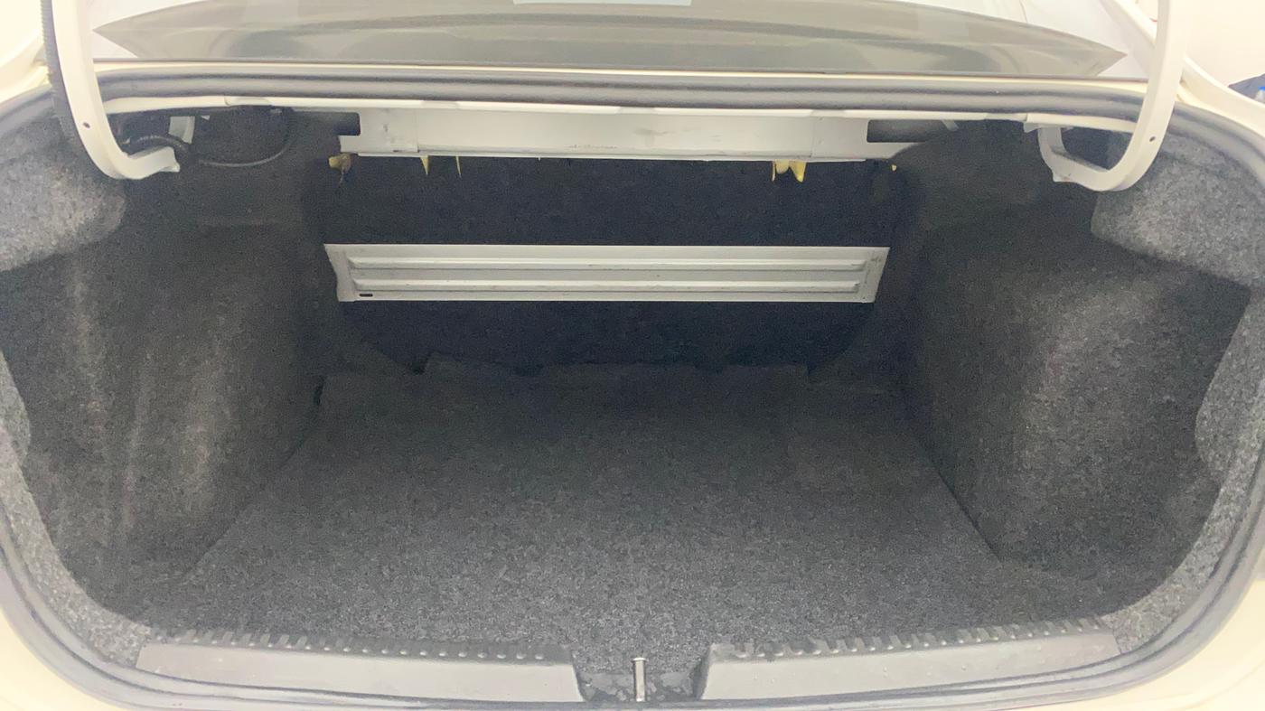 2019 Volkswagen Vento HIGHLINE PLUS 1.2 AT 16 ALLOY, Petrol, Automatic, 65,345 km, Boot Inside