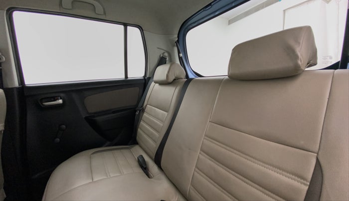 2015 Maruti Wagon R 1.0 LXI CNG, CNG, Manual, 64,511 km, Right Side Rear Door Cabin