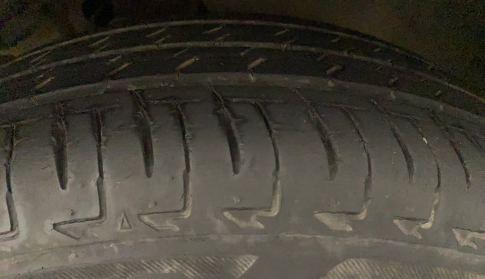 2018 Maruti IGNIS SIGMA 1.2, Petrol, Manual, 20,581 km, Left Front Tyre Tread