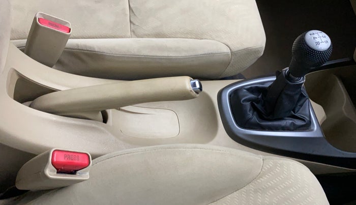 2012 Honda City 1.5L I-VTEC V MT, Petrol, Manual, 1,00,978 km, Gear Lever