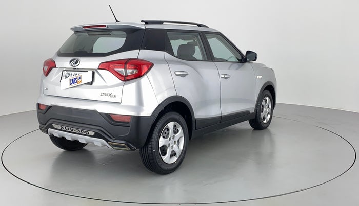 2019 Mahindra XUV300 1.5 W6 MT, Diesel, Manual, 43,660 km, Right Back Diagonal