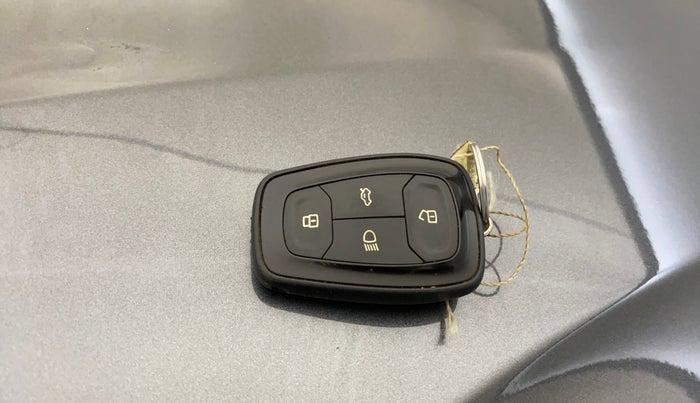 2019 Tata NEXON XZA PLUS PETROL, Petrol, Automatic, 69,662 km, Key Close Up