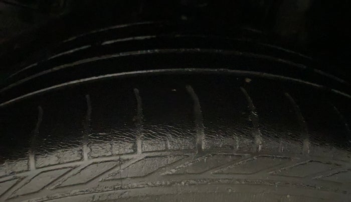 2019 Tata NEXON XZA PLUS PETROL, Petrol, Automatic, 69,662 km, Left Rear Tyre Tread