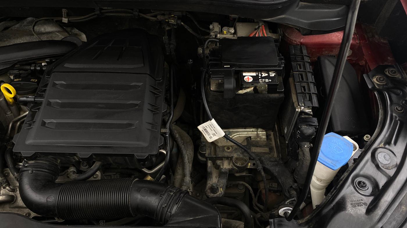 2023 Volkswagen TAIGUN TOPLINE 1.0 TSI AT, Petrol, Automatic, 31,823 km, Engine View - Left