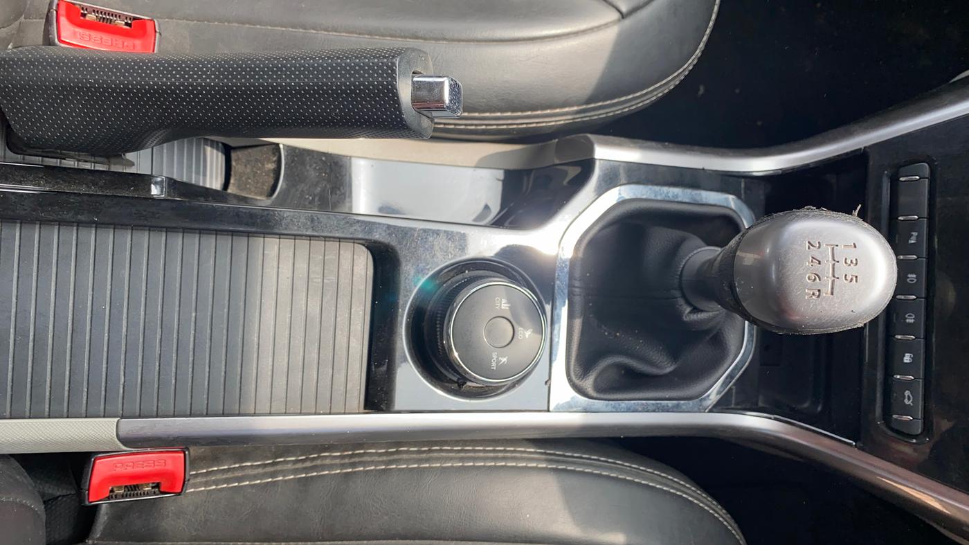 2017 Tata NEXON XZ PLUS PETROL, Petrol, Manual, 26,210 km, Gear Lever