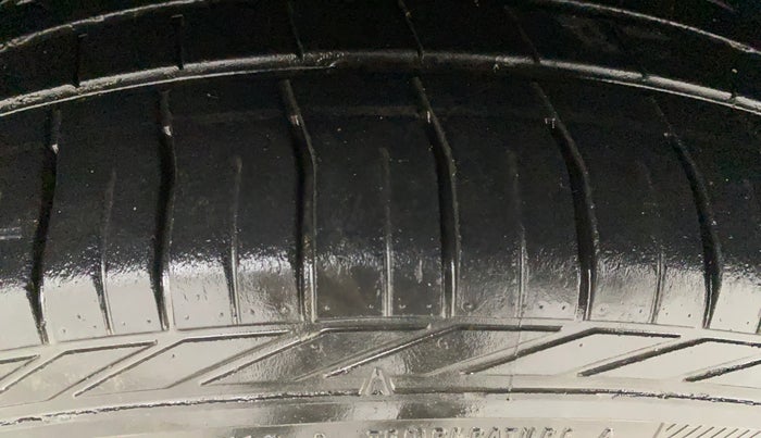 2017 Tata NEXON XZ PLUS PETROL, Petrol, Manual, 26,210 km, Left Front Tyre Tread