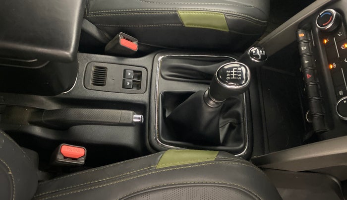 2021 Mahindra Thar LX HT PETROL 4WD MT, Petrol, Manual, 50,020 km, Gear Lever