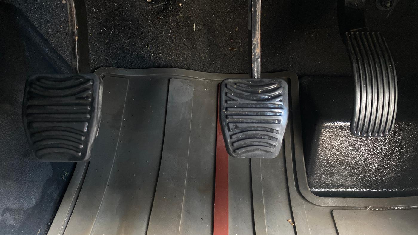 2021 Mahindra Thar LX HT PETROL 4WD MT, Petrol, Manual, 50,020 km, Pedals