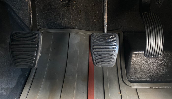 2021 Mahindra Thar LX HT PETROL 4WD MT, Petrol, Manual, 50,020 km, Pedals