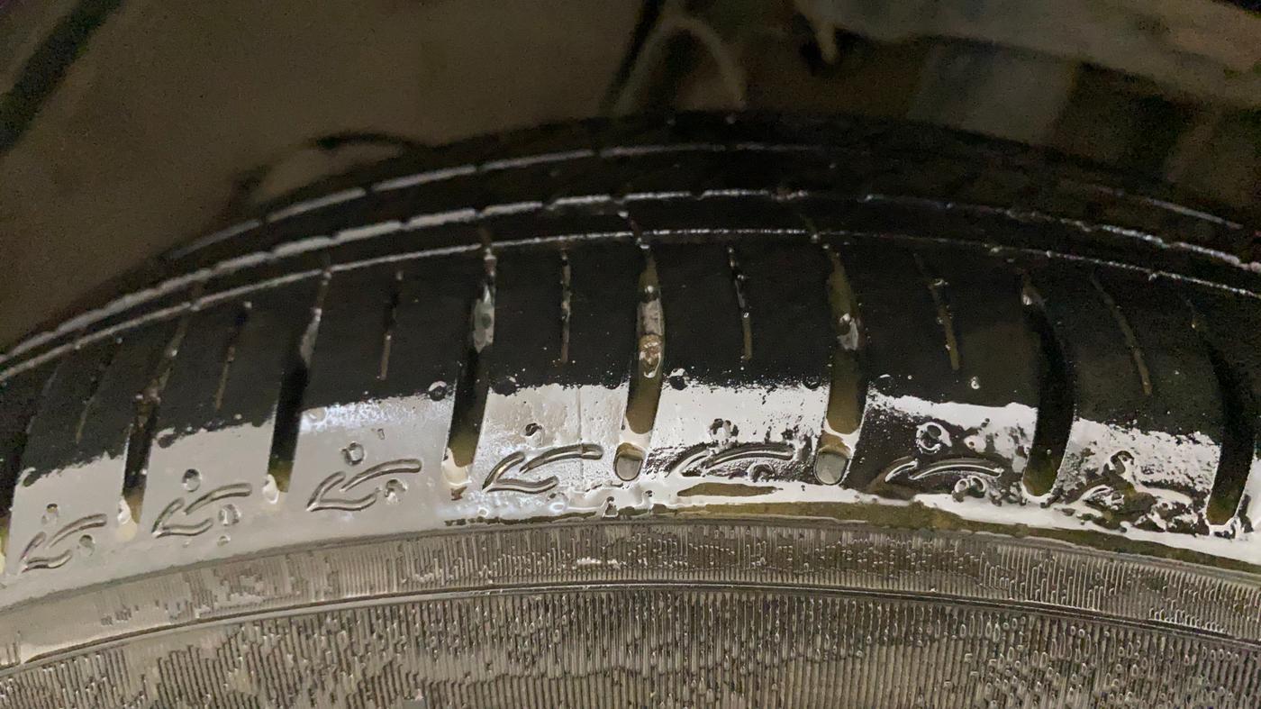 2020 Tata TIGOR XZ PLUS PETROL, Petrol, Manual, 30,031 km, Left Front Tyre Tread