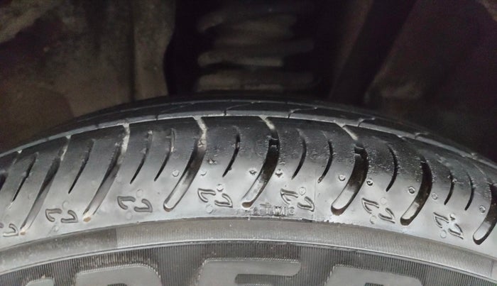 2024 Nissan MAGNITE XV PREMIUM TURBO CVT, Petrol, Automatic, 7,047 km, Right Front Tyre Tread