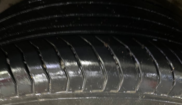 2019 Ford Ecosport TITANIUM 1.5L SPORTS(SUNROOF) DIESEL, Diesel, Manual, 80,586 km, Left Rear Tyre Tread