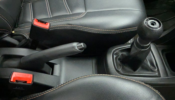 2016 Maruti Swift LXI (O), Petrol, Manual, 8,717 km, Gear Lever