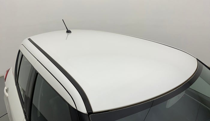 2016 Maruti Swift LXI (O), Petrol, Manual, 8,717 km, Roof