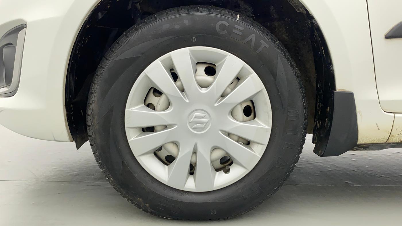 2016 Maruti Swift LXI (O), Petrol, Manual, 8,717 km, Left Front Wheel