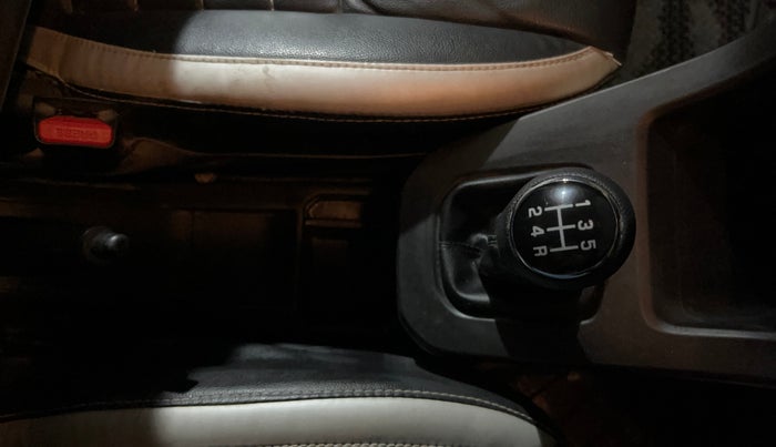 2019 Maruti New Wagon-R LXI CNG (O) 1.0, CNG, Manual, 85,743 km, Gear Lever