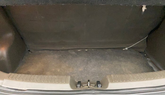 2013 Hyundai i10 SPORTZ 1.2, Petrol, Manual, 90,776 km, Boot Inside