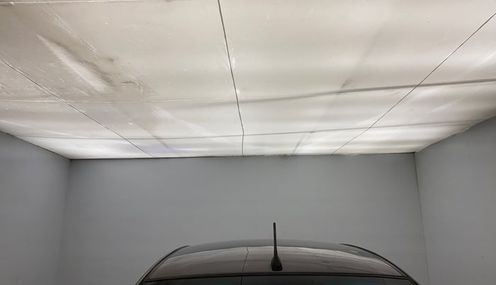 2013 Hyundai i10 SPORTZ 1.2, Petrol, Manual, 90,776 km, Moonroof/ Sunroof