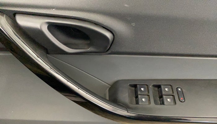 2017 Tata TIGOR XT PETROL, Petrol, Manual, 56,510 km, Driver Side Door Panels Control