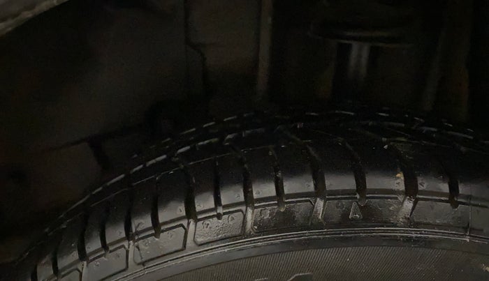 2017 Tata TIGOR XT PETROL, Petrol, Manual, 56,510 km, Left Rear Tyre Tread