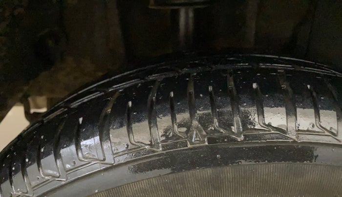 2017 Tata TIGOR XT PETROL, Petrol, Manual, 56,510 km, Right Rear Tyre Tread