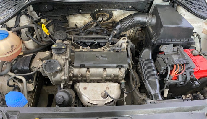 2016 Volkswagen Ameo HIGHLINE1.2L, Petrol, Manual, 38,382 km, Engine View