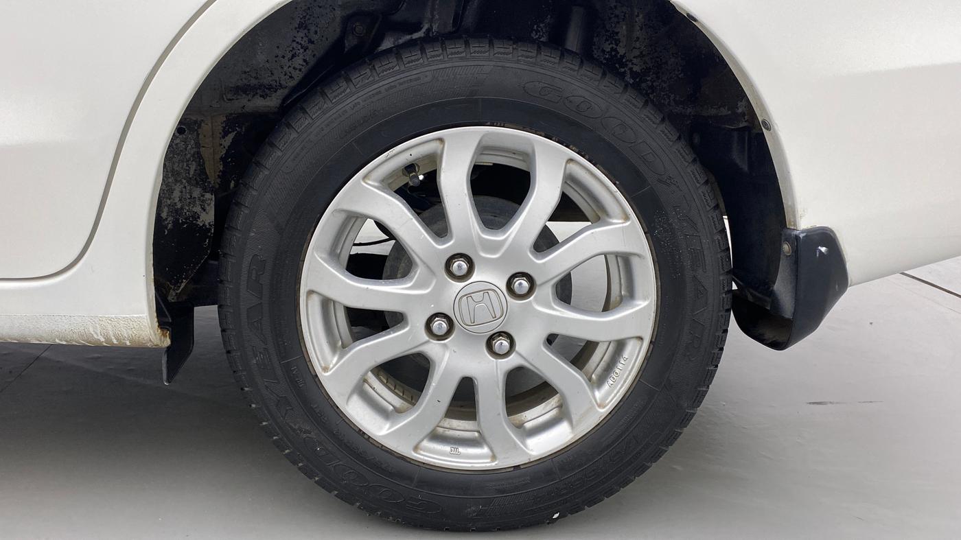 2013 Honda Amaze 1.2 VXMT I VTEC, Petrol, Manual, 46,702 km, Left Rear Wheel