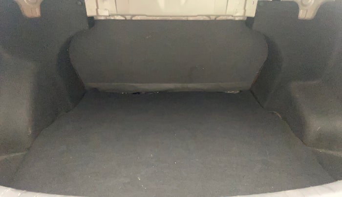 2020 Hyundai AURA S 1.2, Petrol, Manual, 37,271 km, Boot Inside