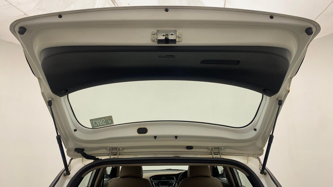 2019 Hyundai Elite i20 MAGNA PLUS 1.2, Petrol, Manual, 25,475 km, Boot Door Open