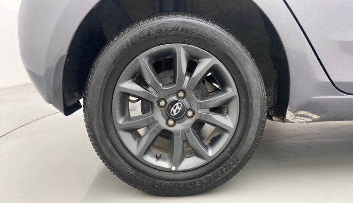 2019 Hyundai Elite i20 SPORTZ PLUS 1.2, Petrol, Manual, 40,906 km, Right Rear Wheel