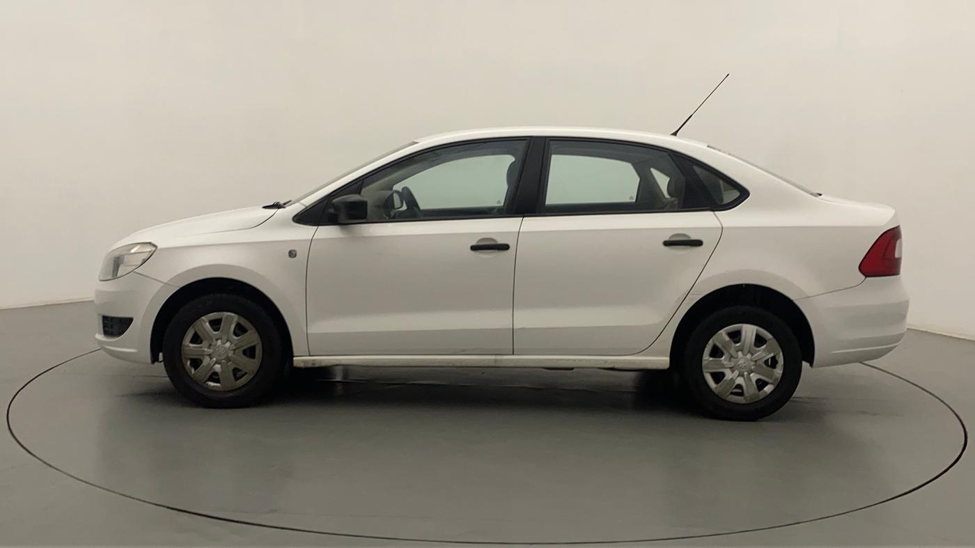 2013 Skoda Rapid ACTIVE 1.6 MPI MT PLUS, Petrol, Manual, 90,993 km, Left Side