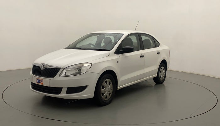 2013 Skoda Rapid ACTIVE 1.6 MPI MT PLUS, Petrol, Manual, 90,993 km, Left Front Diagonal