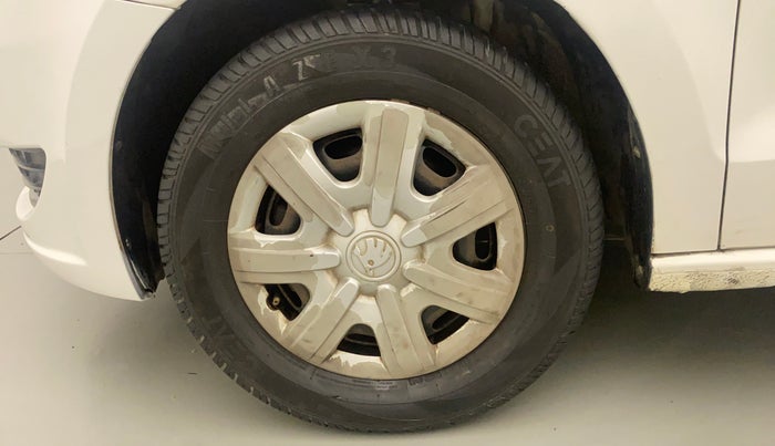 2013 Skoda Rapid ACTIVE 1.6 MPI MT PLUS, Petrol, Manual, 90,993 km, Left Front Wheel