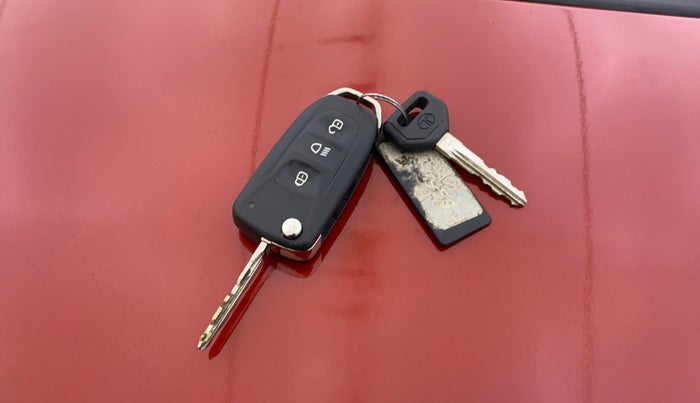 2017 Tata TIGOR XZA PETROL, Petrol, Automatic, 35,578 km, Key Close Up