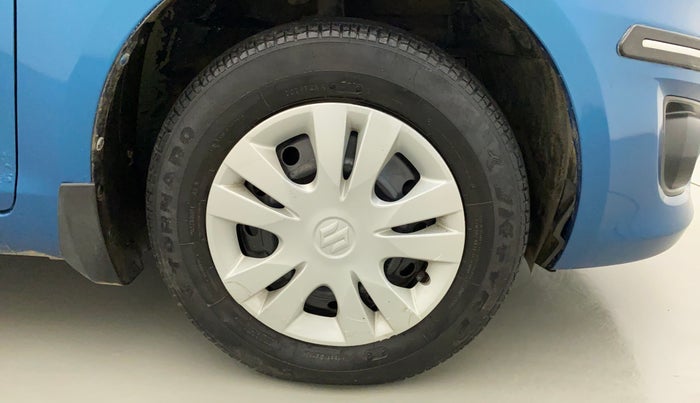 2012 Maruti Swift Dzire VXI, Petrol, Manual, 61,417 km, Right Front Wheel