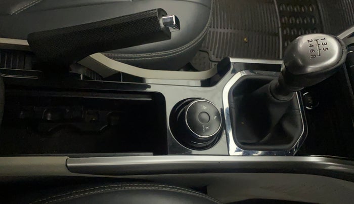 2018 Tata NEXON XZ PLUS PETROL, CNG, Manual, 48,402 km, Gear Lever