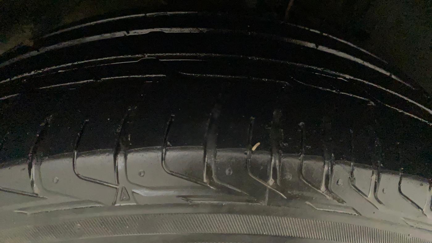 2018 Tata NEXON XZ PLUS PETROL, CNG, Manual, 48,402 km, Right Rear Tyre Tread