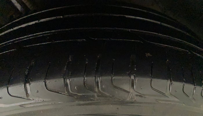2018 Tata NEXON XZ PLUS PETROL, CNG, Manual, 48,402 km, Left Rear Tyre Tread