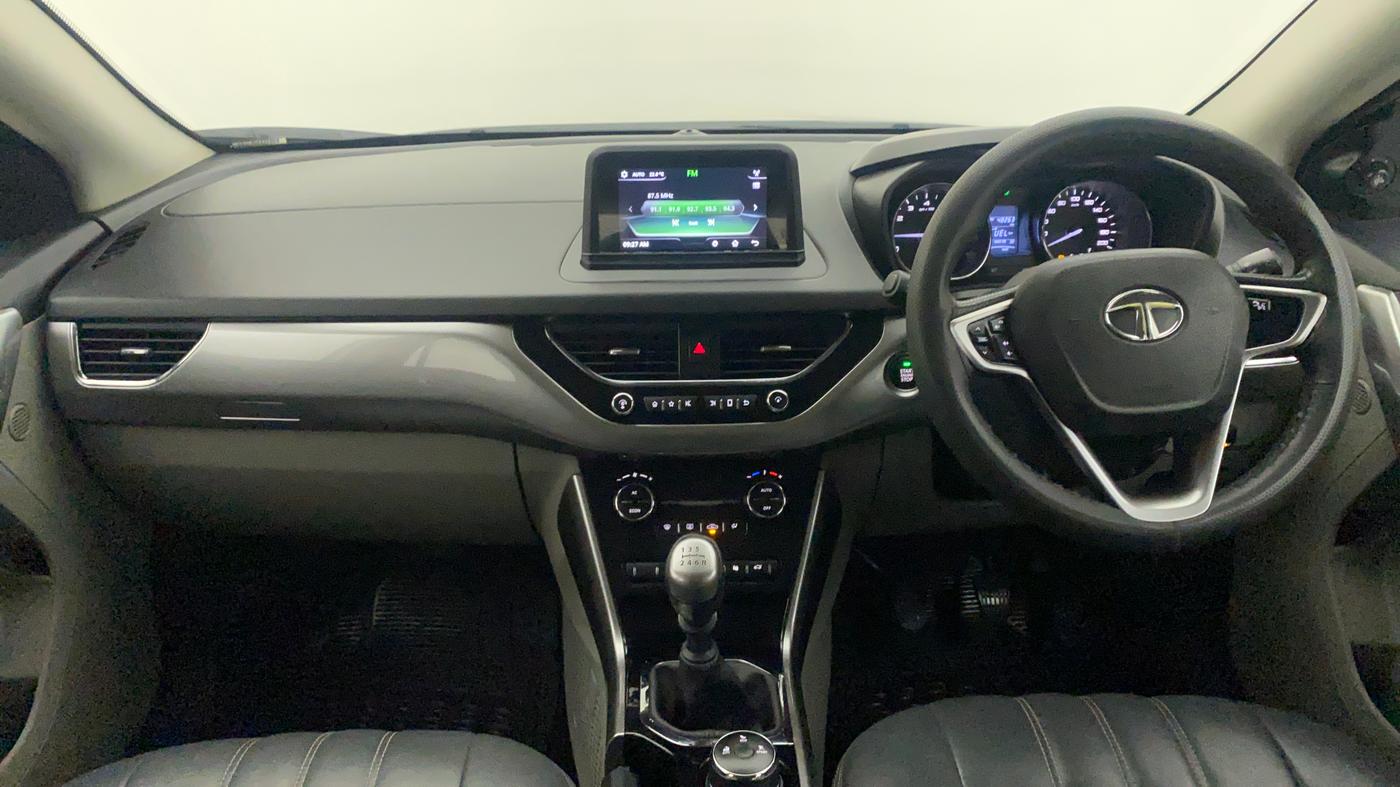 2018 Tata NEXON XZ PLUS PETROL, CNG, Manual, 48,402 km, Dashboard