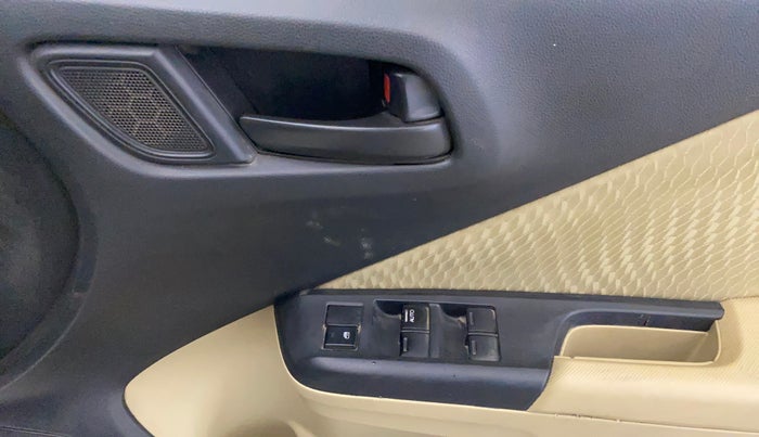 2016 Honda City 1.5L I-VTEC S MT, Petrol, Manual, 70,341 km, Driver Side Door Panels Control