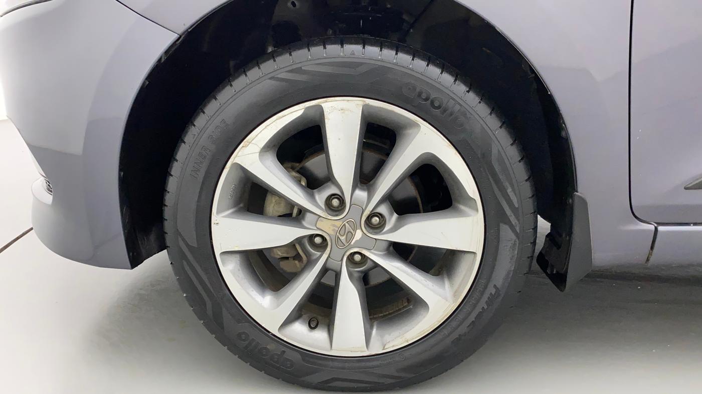 2017 Hyundai Elite i20 ASTA 1.2 (O), Petrol, Manual, 42,999 km, Left Front Wheel