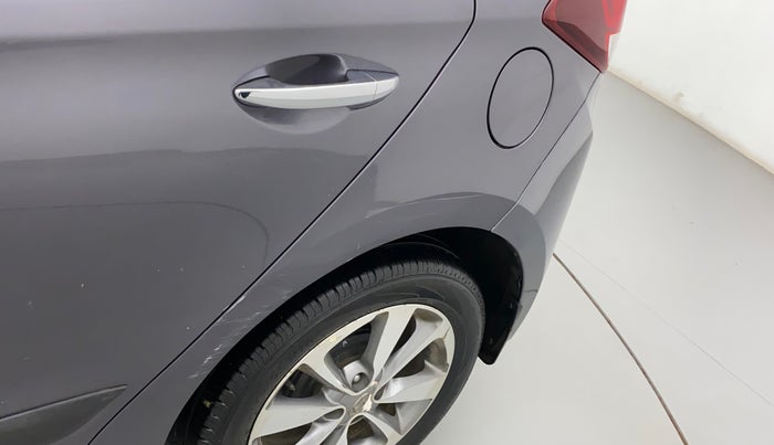 2017 Hyundai Elite i20 ASTA 1.2 (O), Petrol, Manual, 42,999 km, Left quarter panel - Minor scratches